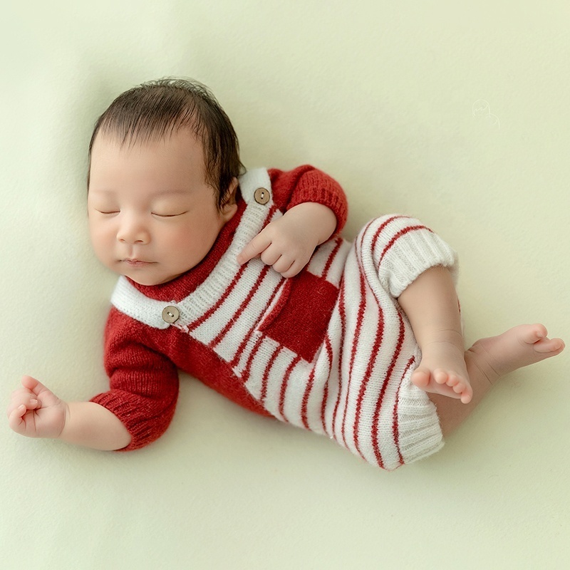 Striped Newborn Baby Photo Shoot Props Crochet Clothes with Hat Knitted Outfits for Photography Props