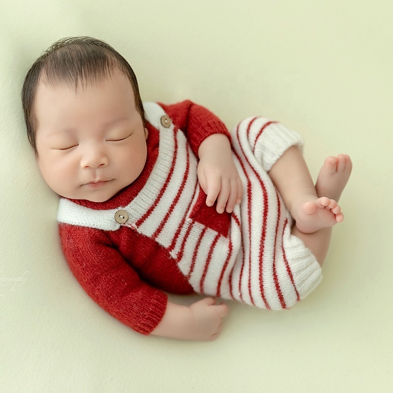 Striped Newborn Baby Photo Shoot Props Crochet Clothes with Hat Knitted Outfits for Photography Props