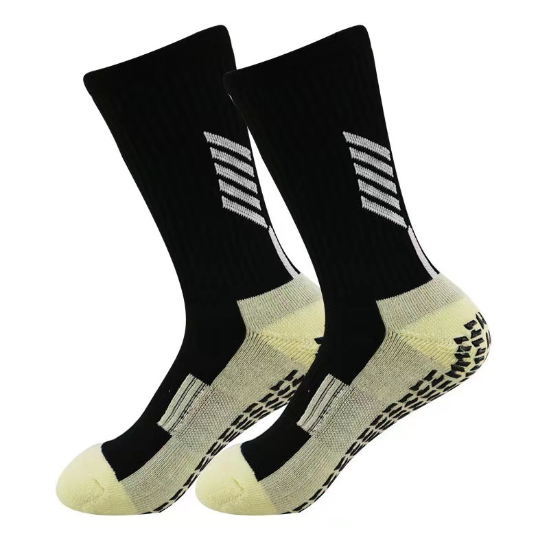 High Quality Custom Made Logo Anti Slip Sock Non Slip Soccer Cushion Sport Football Grip Socks