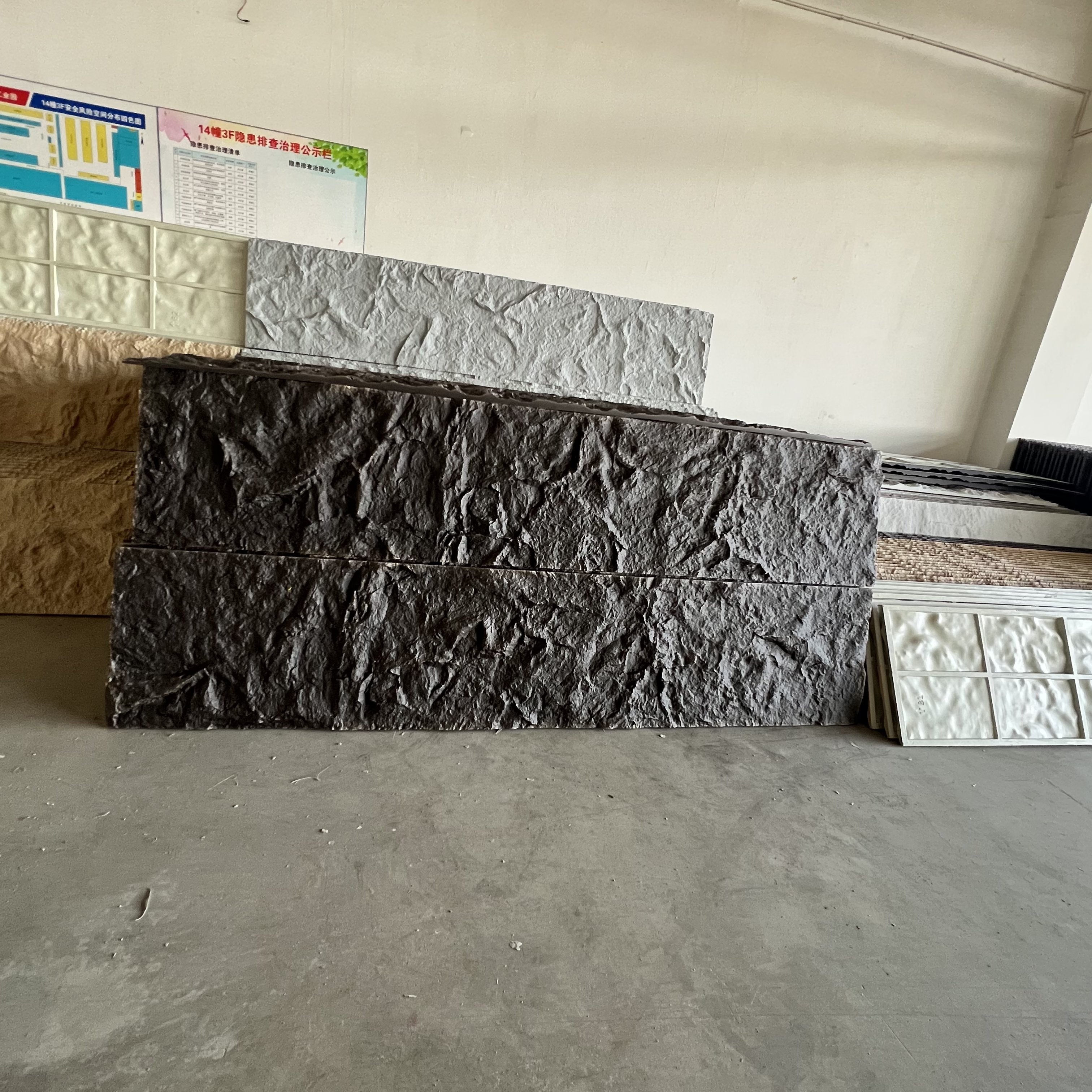 NEW Arrival 600*2900MM 3D Big Slab PU Rock Stone Panel Exterior Lightweight Fauxl Wall Stone Panel For Cladding Wall