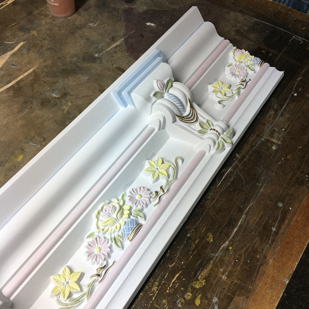 Customized Polyurethane Carved Cornice Molding Decorative PU Architecture Ceiling Corner Crown Moulding