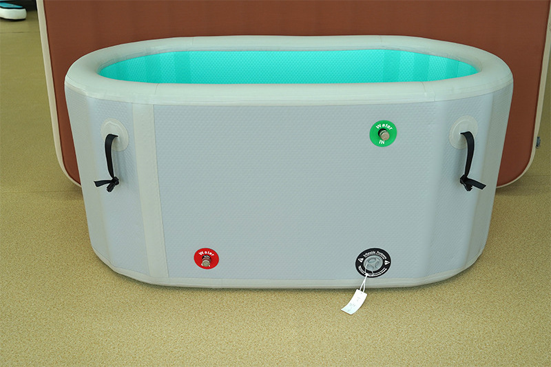 Portable inflatable pools the ice bath cold plunge tub system hydrotherapy bathtub with water chiller