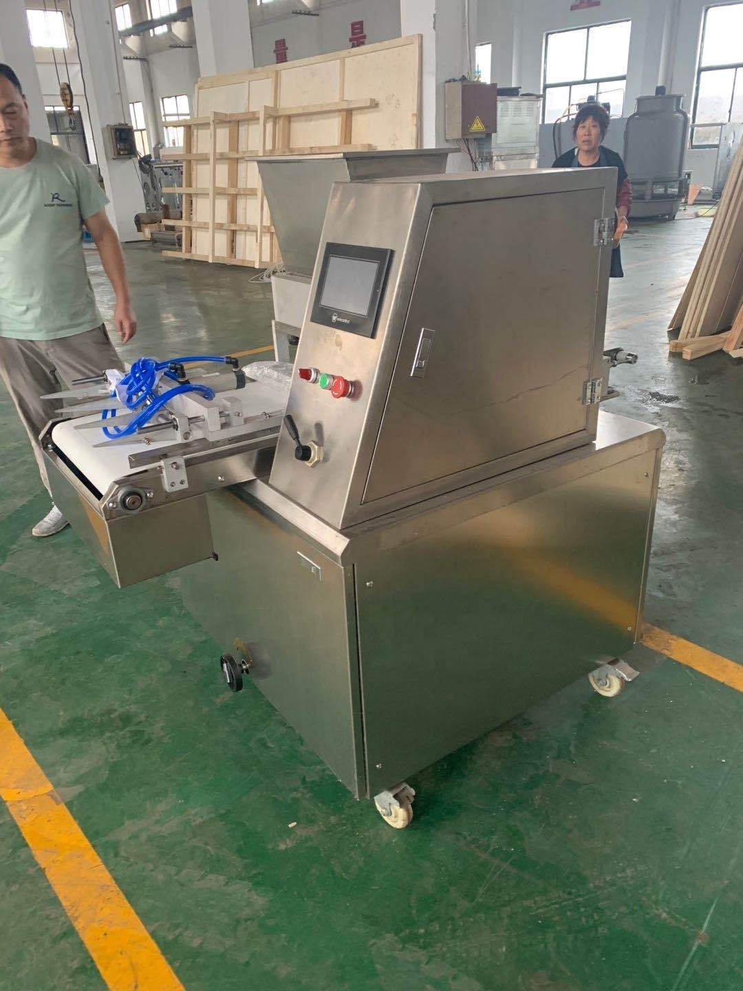 Automatic Cookies Encrusting Machine Industrial Fortune Cookie Making Machine Biscuit Cookie Cutter Machine