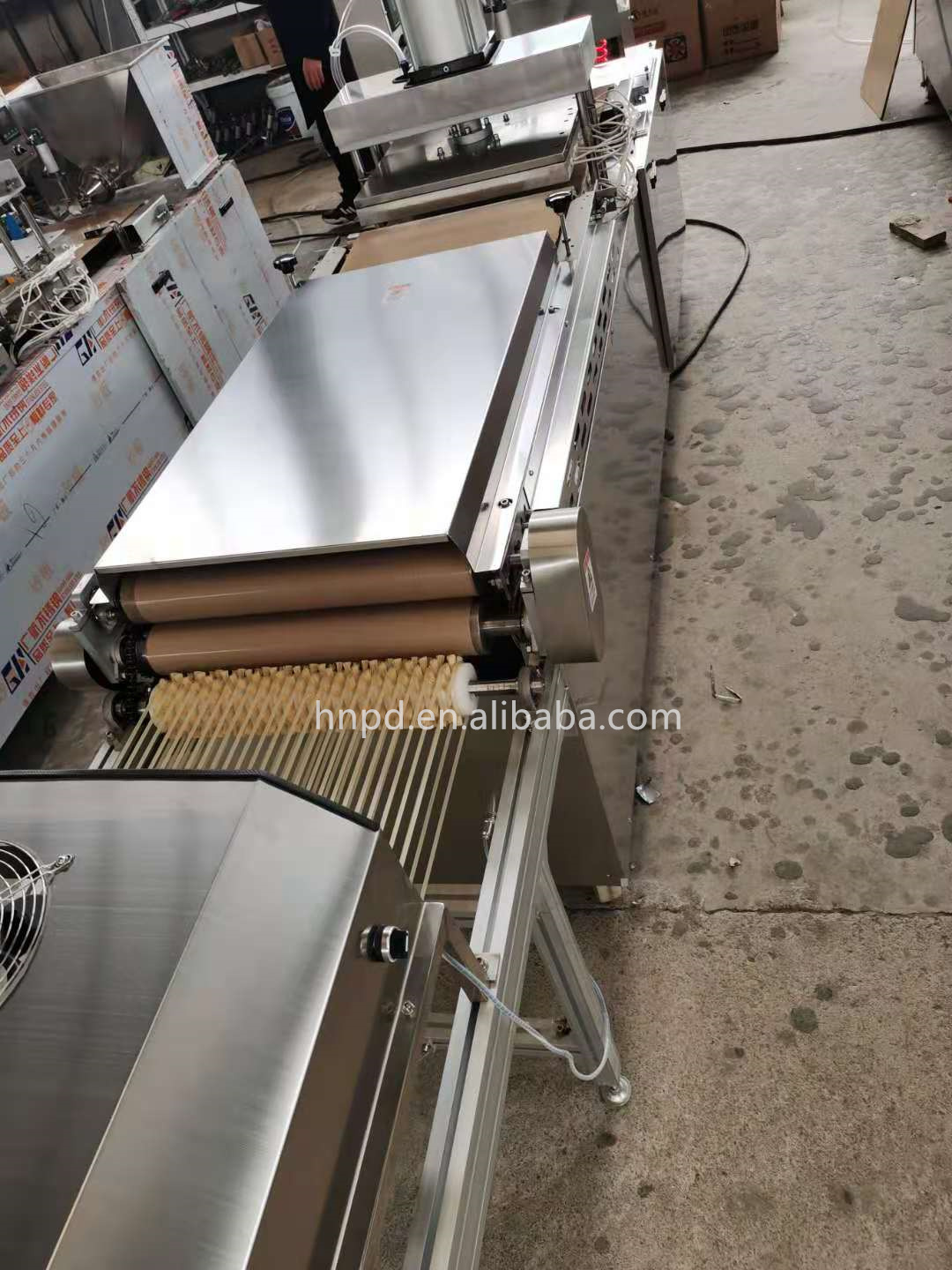 Customized 12 Inch Soft Taco Pita Bread Dough Roll Sheeter Machine Lavash Making Machine Production Line