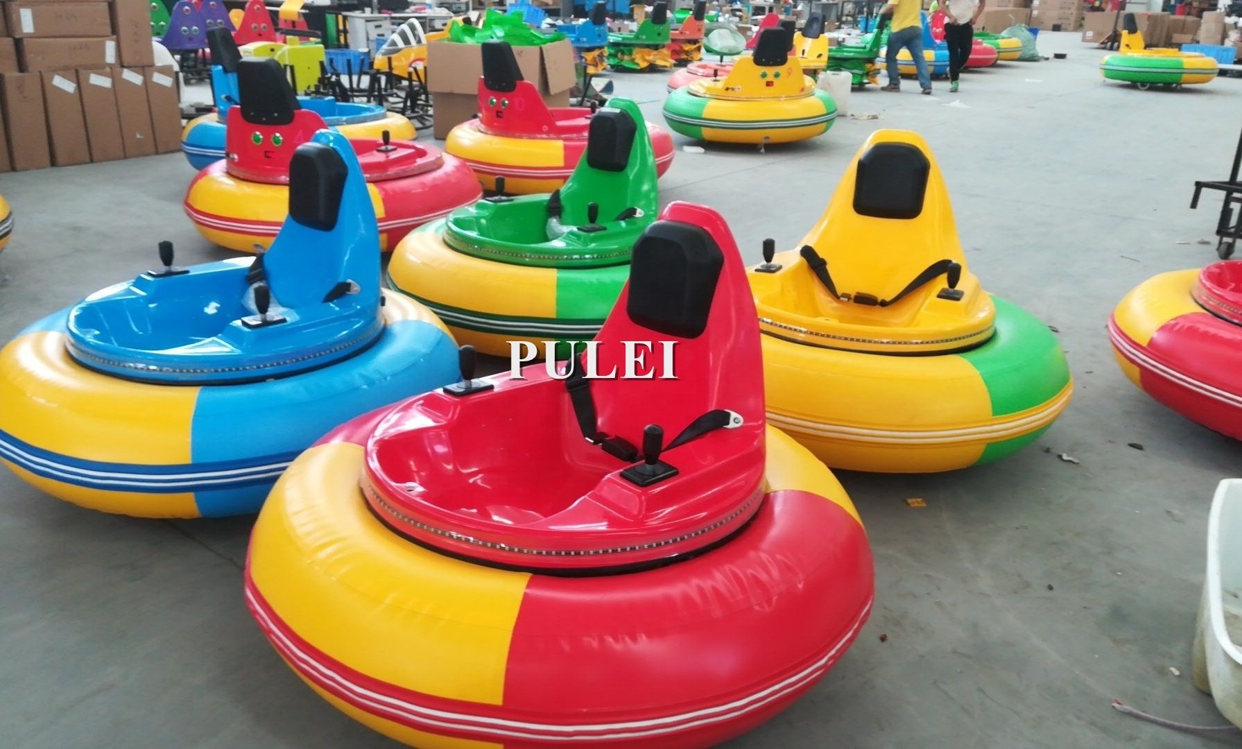 Battery Operated Kids Inflatable Bumper Cars Outdoor Playground Bumpering Toy Cars By Remote Control For Party Rental