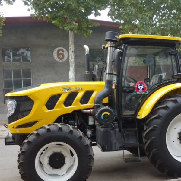 2023 New Chinese Big Farm Tractors QLN-1504 150hp Tractor Agriculture Machinery With YTO Diesel Engine For Sale In Peru