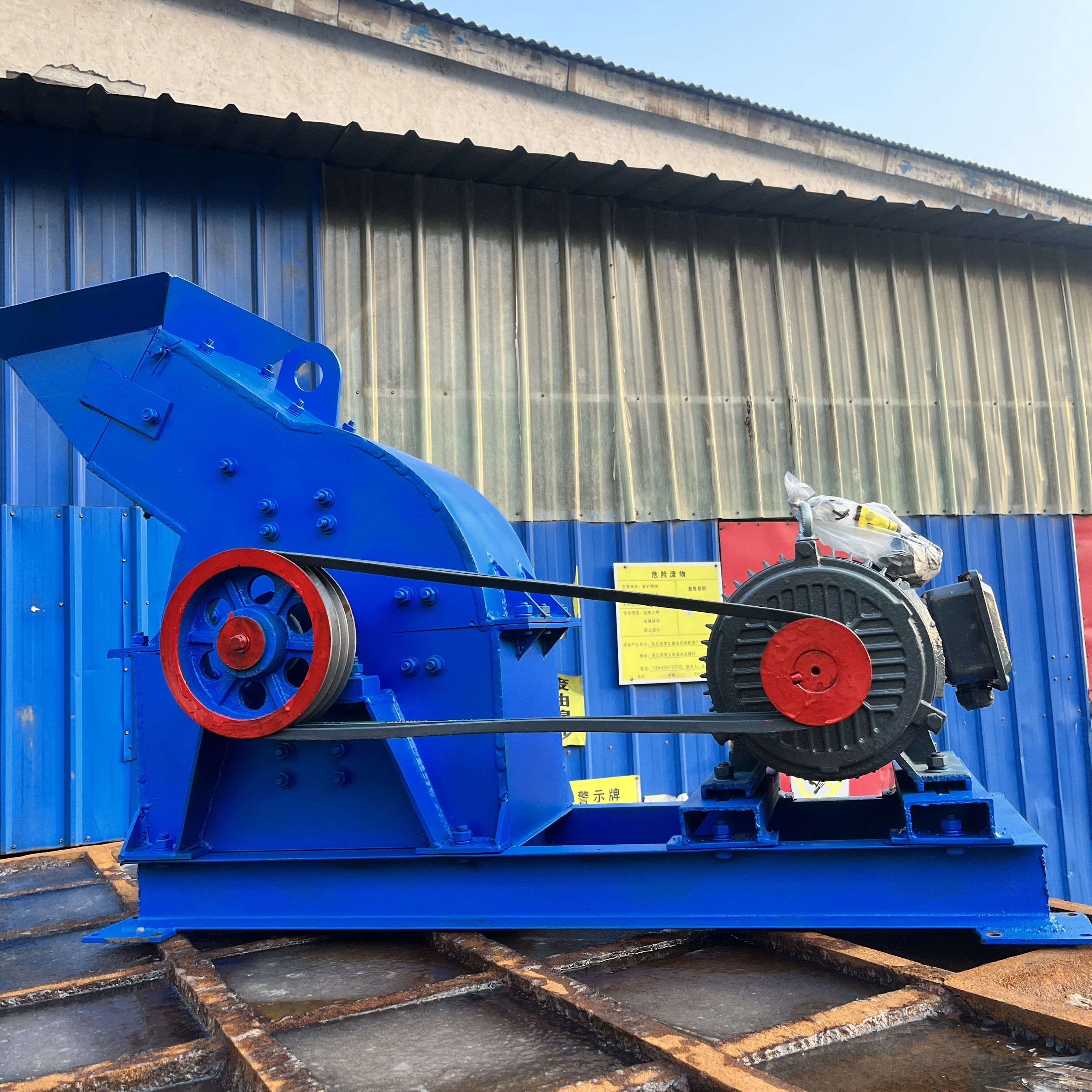 stone hammer mill crusher good at crushing mining limestone/coal gangues