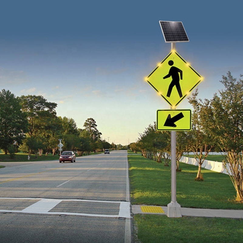 Running paths Yellow Street Signs Illuminated Flashing Pedestrian Sign