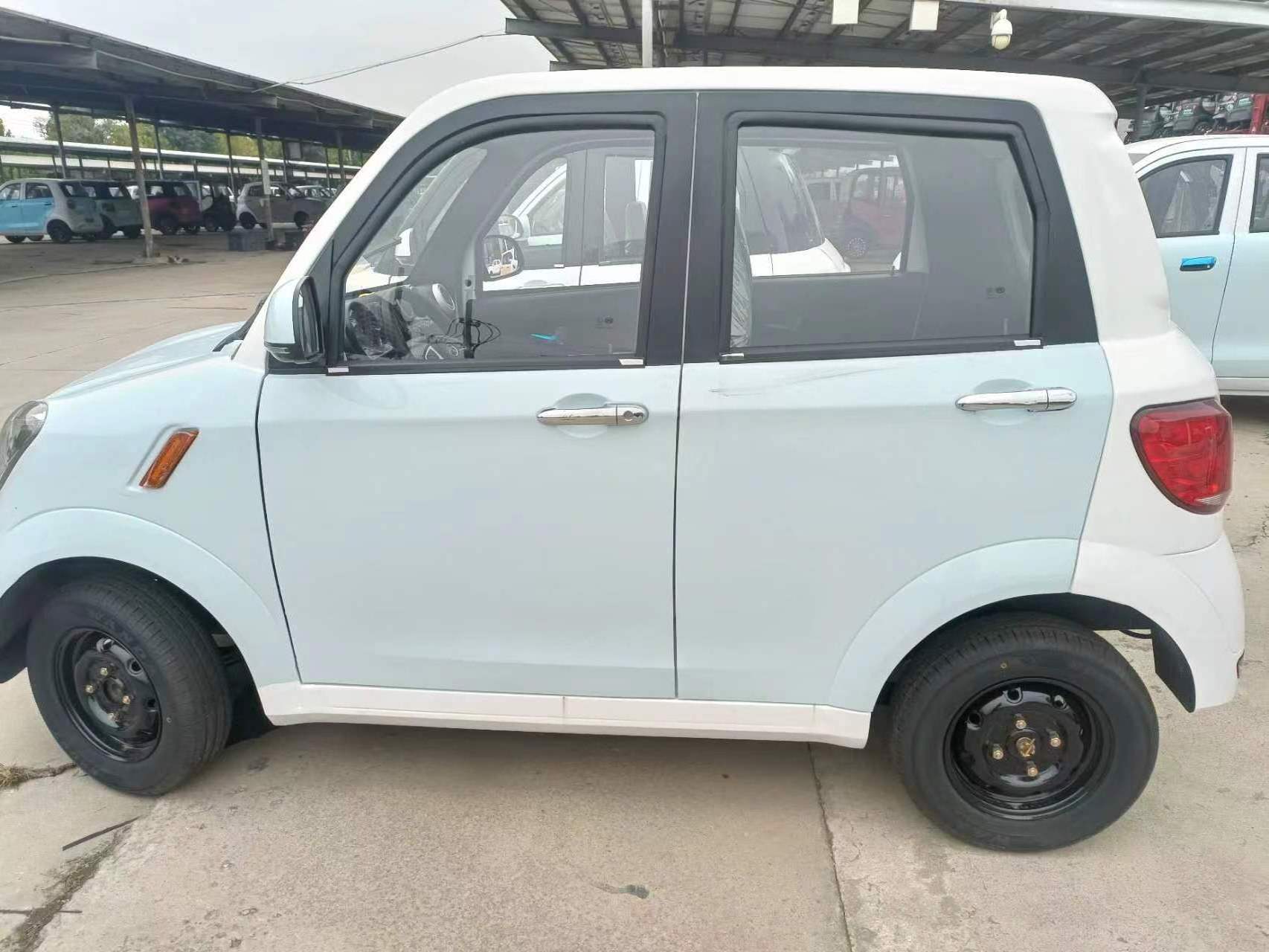 2023 Hot Sell Factory supplier mini ev Chinese electric car mini cars electric4seats adults mini Three wheel electric cars