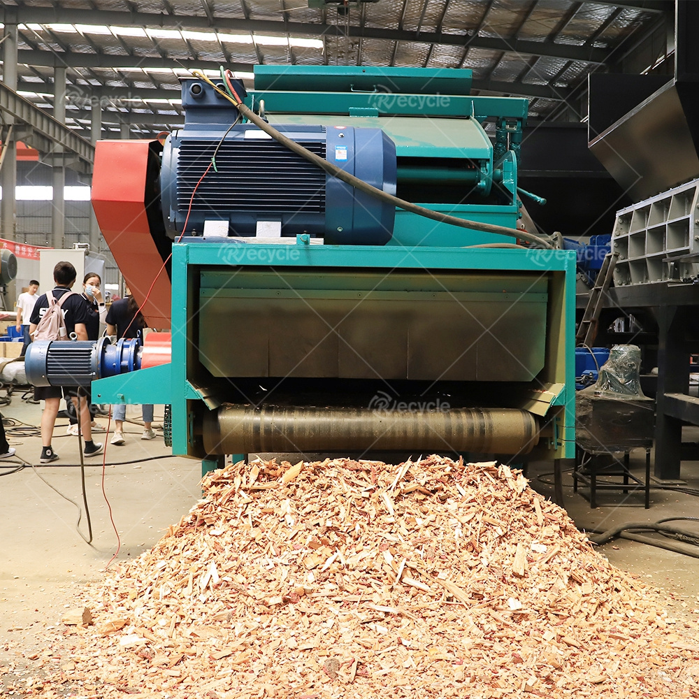 Professional Mobile Wood Chipper Machine Crusher Shredder /Wood Chip Machine For Composting