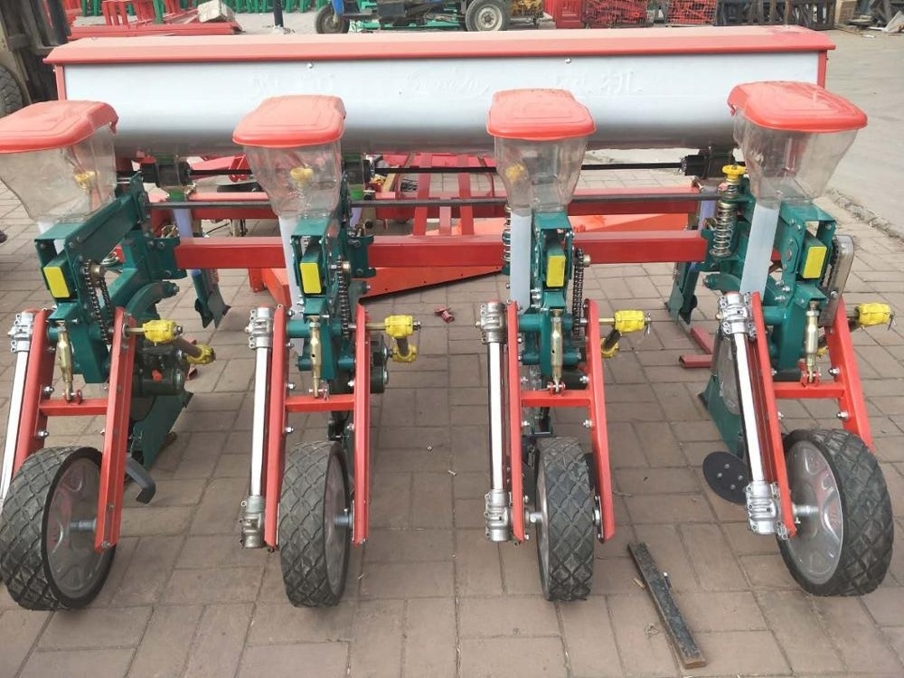 Corn seeder machine for seeding maize/soybean