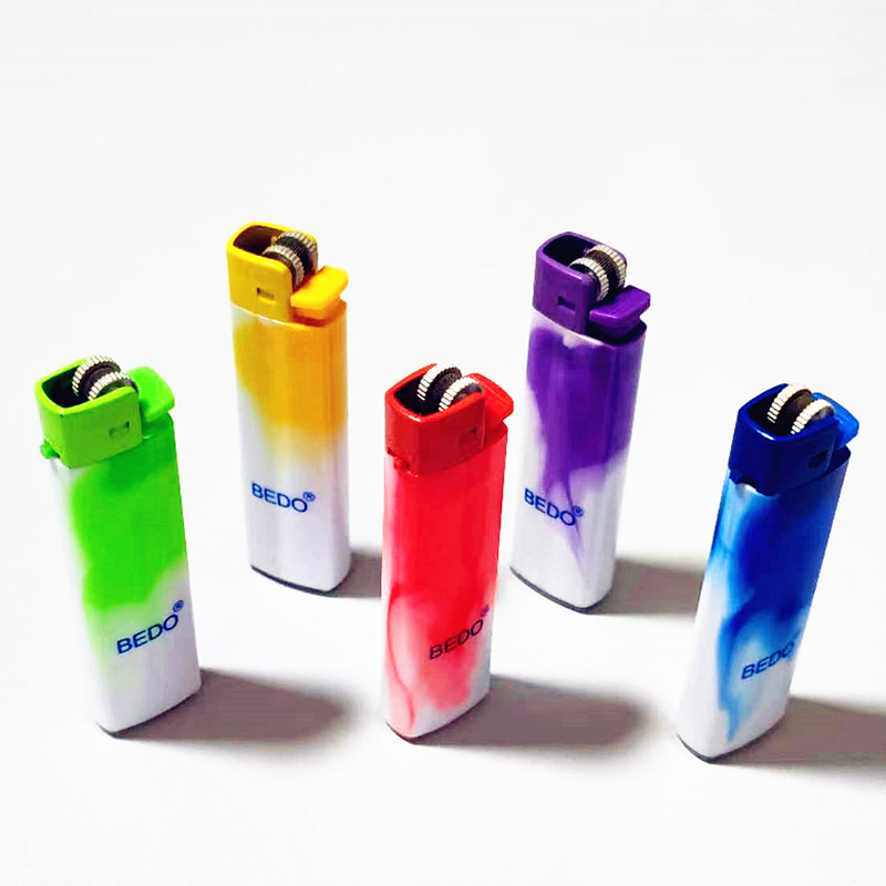 Twenty years China lighters factory OEM gradient color durable disposable flint cigarette lighter