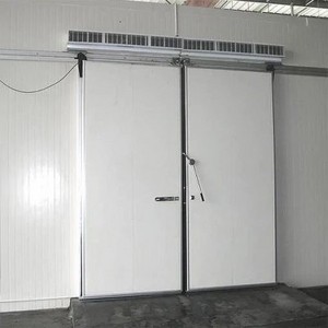 factory makes color steel rubber sealed sliding cold room door for cold storage room