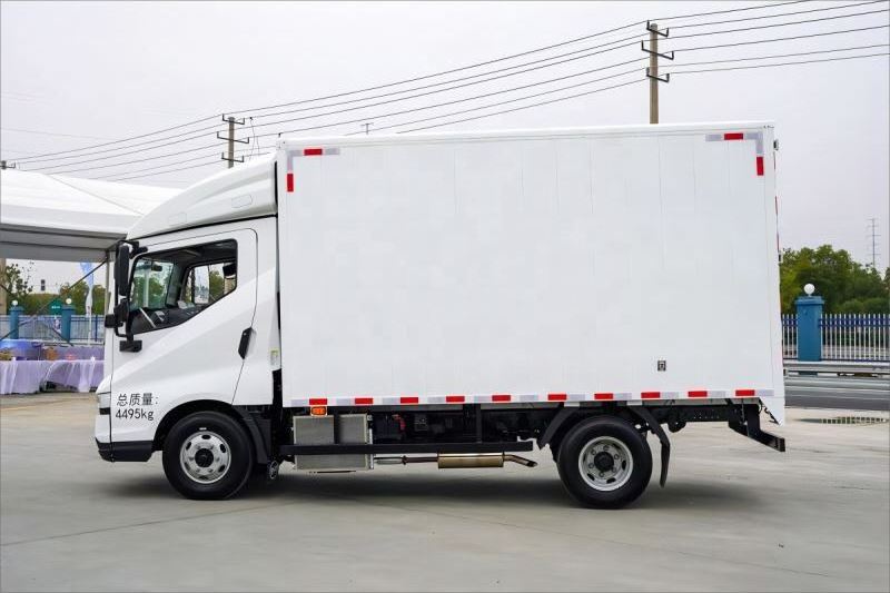 Logistics vehicle express delivery vehicle  ultra long endurance 1000KM blade battery  Chinese brand BYD T5 hybrid 2024 new car