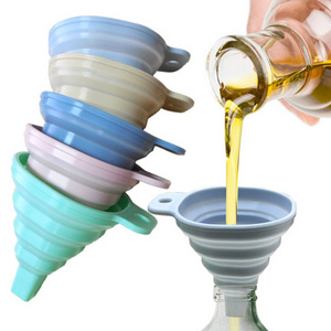 BPA Free Silicone Collapsible Funnel With Hanger Kitchen Accessories Gadget Silicone Funnel