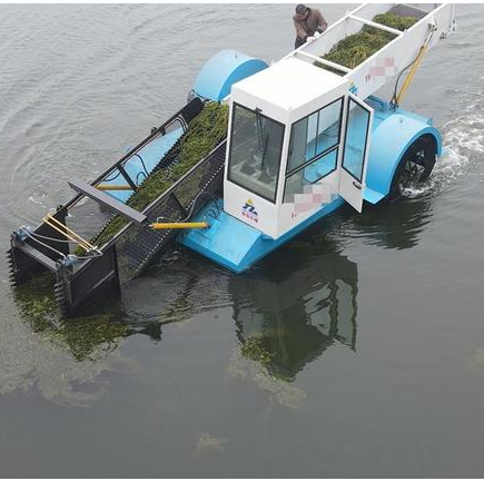 China Aquatic Harvester Floating Garbage Collecting Boats for rivers and lakes Garbage collection and cleaning