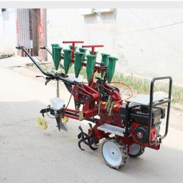 Best quality vegetable seedling planting machine type strawberry transplanter machine onion planter