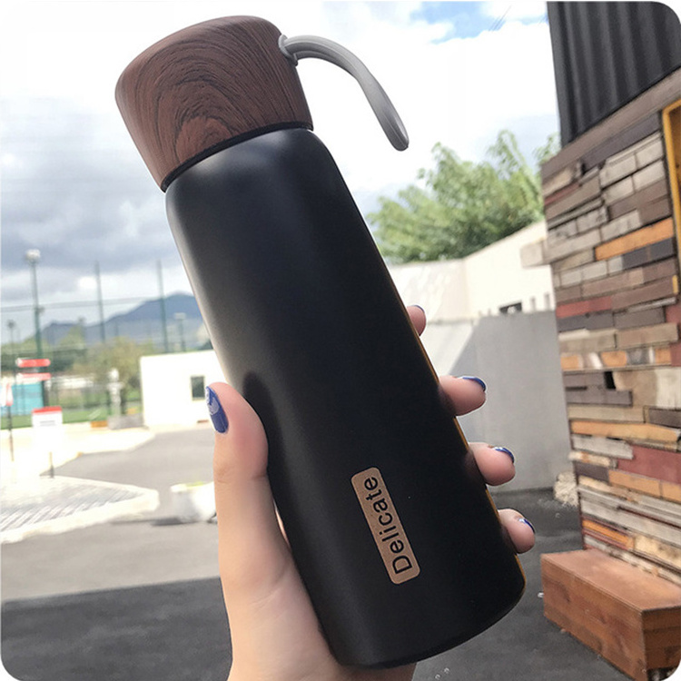 factory price Korean Trend Insulated Tumbler with Rope Thermo Bottle for Lovers Portable Simple Stainless Steel Water Bottles