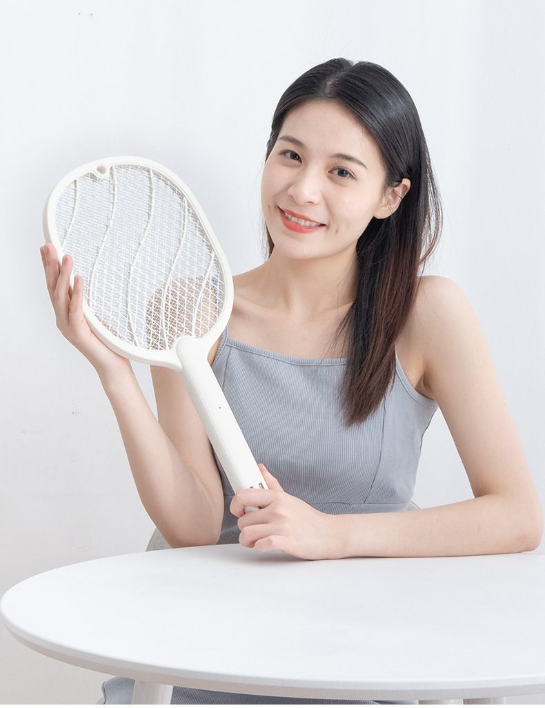 Good Selling Electric Fly Usb 4000V Rechargeable Mosquito Racket Swatter Bug Zapper