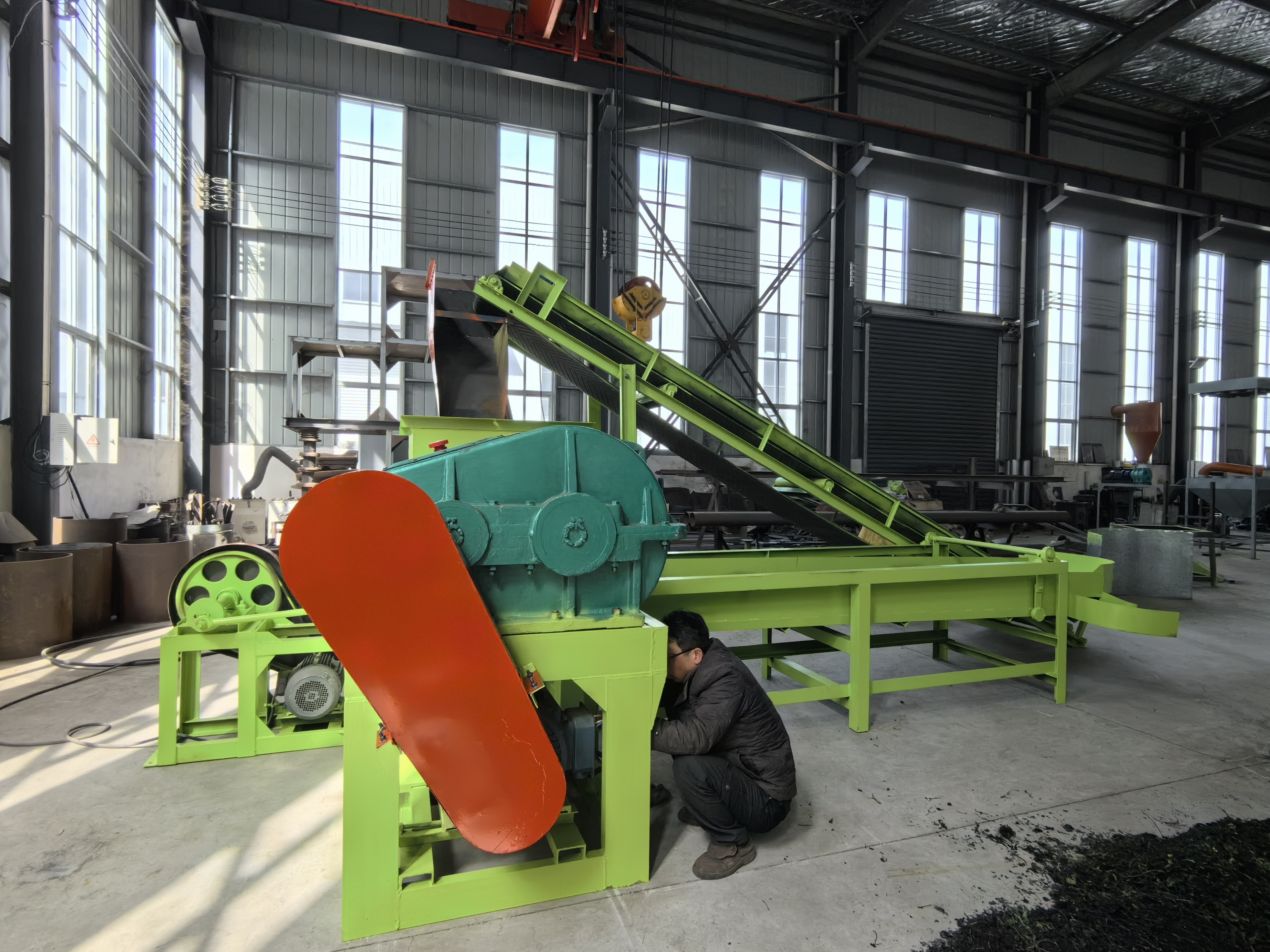 Tyre Recycling Machine  Good Tyre Crusher Machine  Small rubber shredder