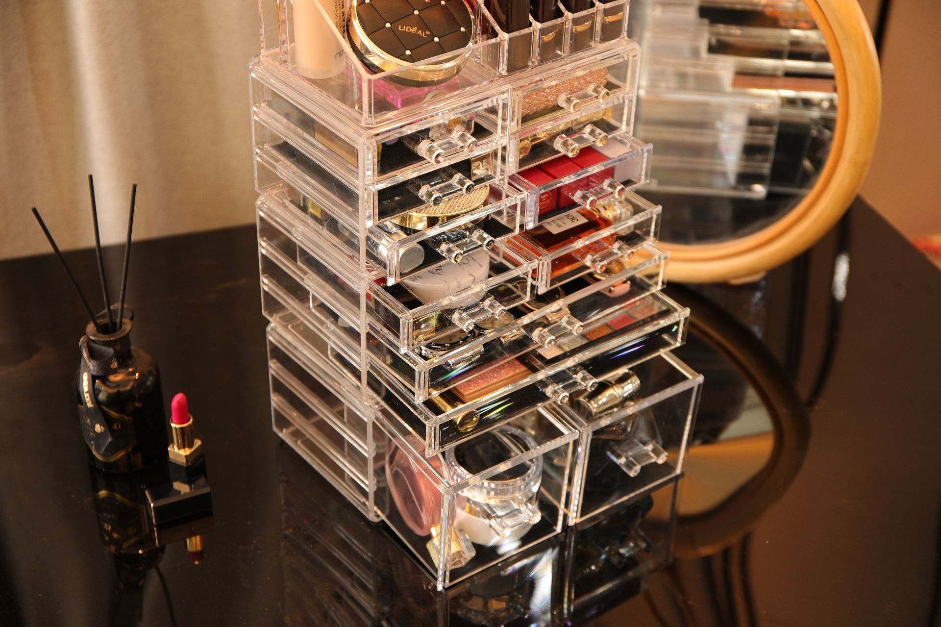 Spacious Bathroom Vanity Cosmetic Jewelry Storage Case Tower Display Makeup Organizer with Drawer