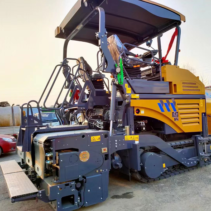 Hot Selling Road Construction Machine RP603 Asphalt Concrete Paver with 6m Paving Width