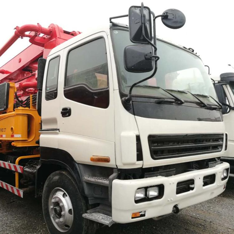 Reconditioned concrete pump truck Sany brand with ISUZU chassis