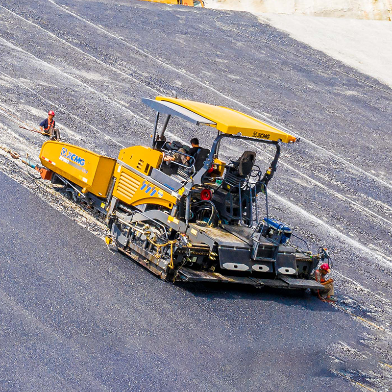 Hot Selling Road Construction Machine RP603 Asphalt Concrete Paver with 6m Paving Width