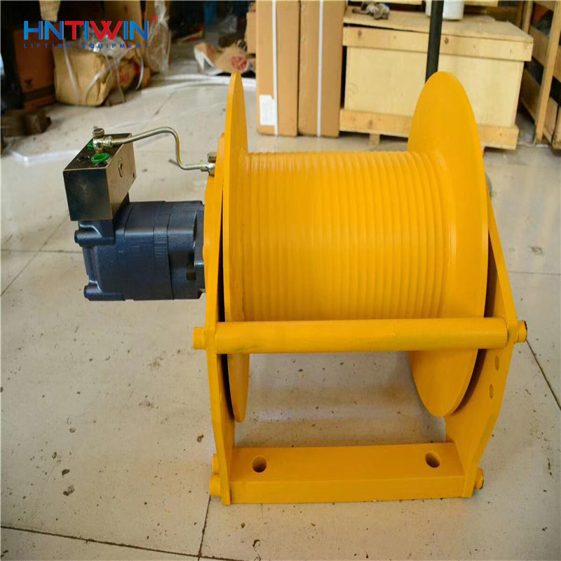 Popular in Europe CE 2T 3T 5T bulldozer dozer hydraulic winch for sale