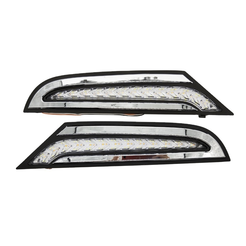 modified  daytime running truck lamps   For Mercedes Benz ACTROS MP3 9438851522/9438851422 2020