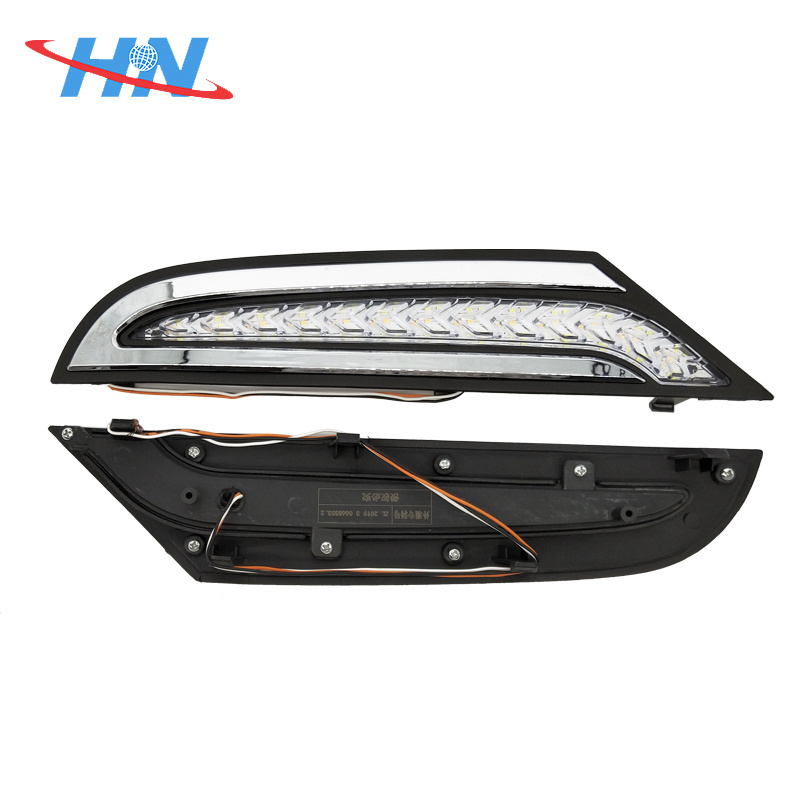 modified  daytime running truck lamps   For Mercedes Benz ACTROS MP3 9438851522/9438851422 2020