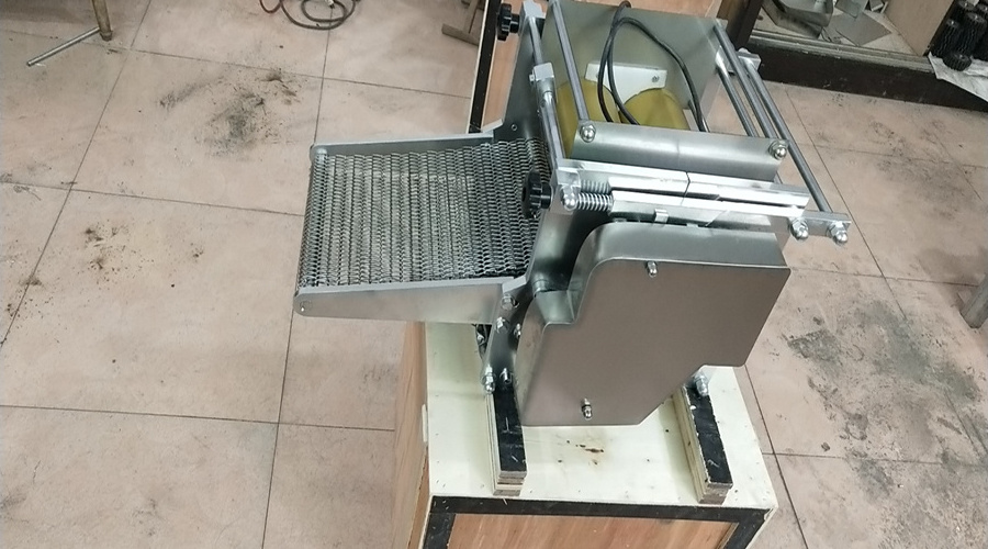 Reliable quality small electric industrial corn tortilla making maker machine for Mexican tortillas press