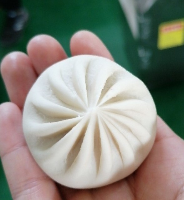 steamed vegetable stuffed bun making machine bun making momo making machine chinese pork buns machine