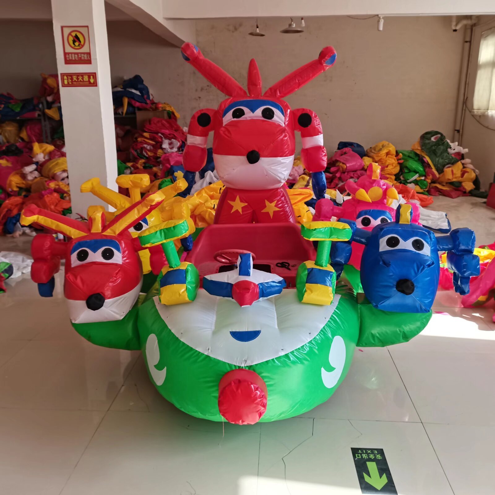 outdoor Play toys mini rides on colorful inflatable battery remote car for amusement park other amusement park rides on s