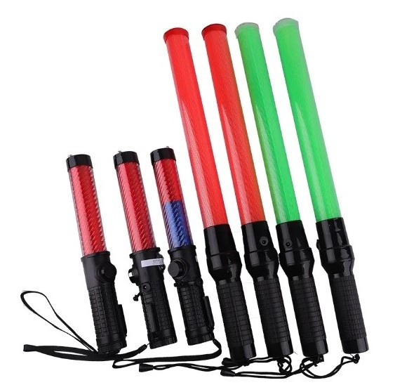 Rechargeable Durable Road Safety Signal Flashing Light LED Traffic Light Stick wand Red Green led flashlight Traffic Baton