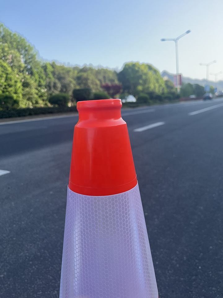 High Quality 75cm Orange Flexible PVC Traffic Road Cones With Rubber Base