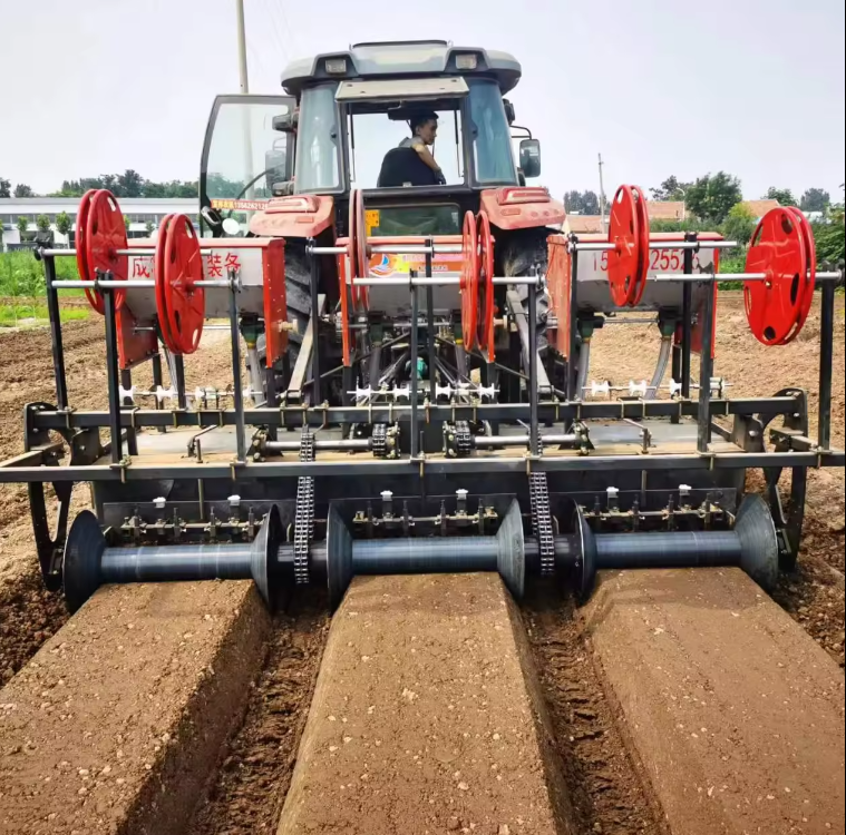 Agriculture cultivator plastic mulch layer laying machine for sale 3 row strawberry bed former ridge making machine tractor sale