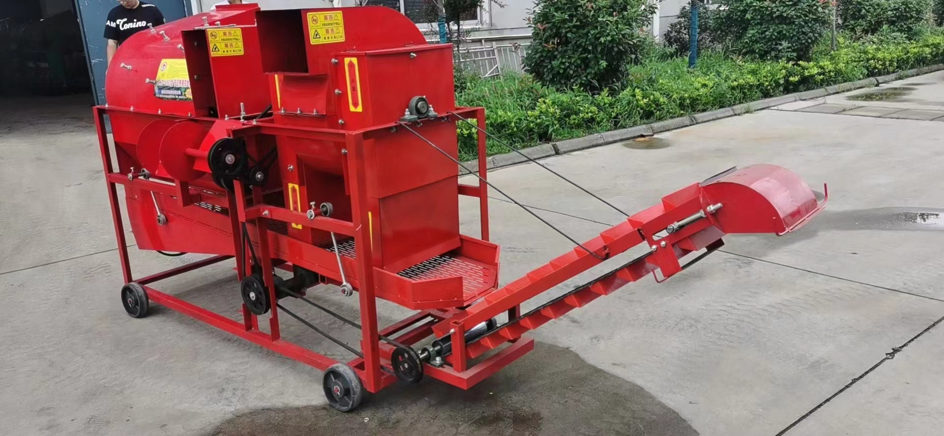 Groundnut Picking Machine Green Peanut Picker for Sale