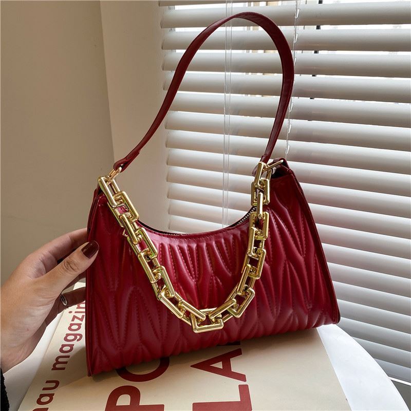 PU Leather Chain Shoulder Bag 2022 Zipper Embossed Underarm Bag