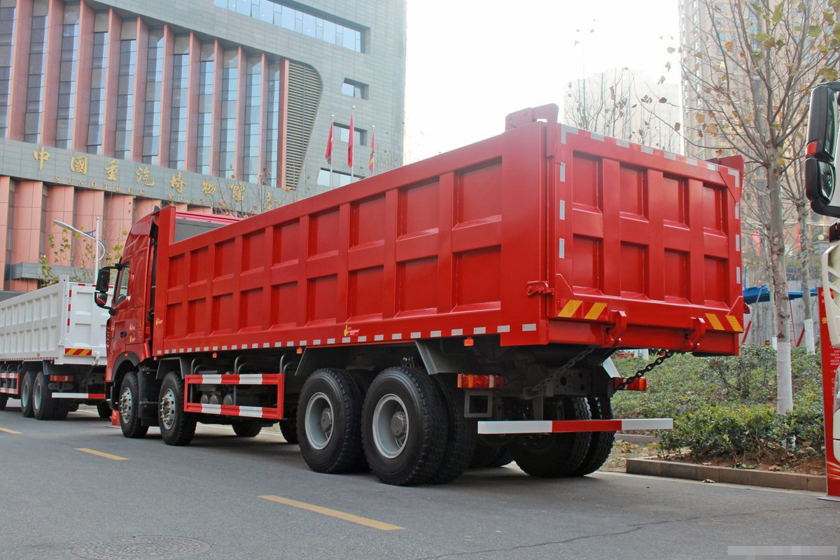 sinotruck howo 8x4 dump truck, 8.5m 7.6m 6.8m 50 ton 40 ton used howo 6x4 dump truck,mining howo dump truck