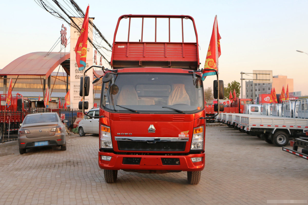 4x2 dump truck mini sinotruck howo used dump truck 6x4 8x4  3.8m  4.15m 5m 4x2 mining small dump truck