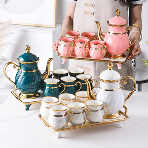 wholesale Arabic golden porcelain tea cup and saucer set with porcelain bone china ceramic teapot set ceramic gold coffee mugs