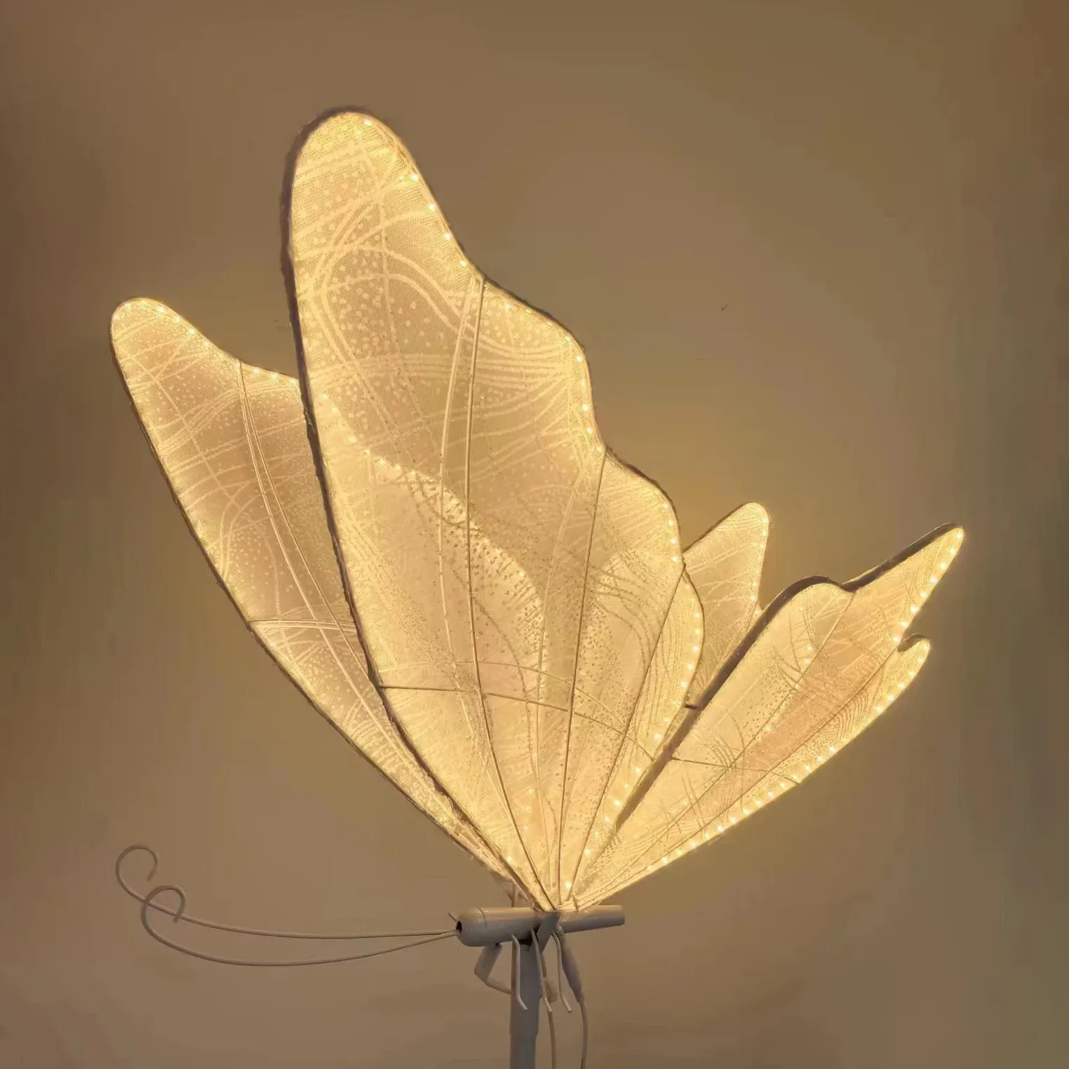 Wholesale butterfly large white warm white led light wedding lighted butterfly for wedding event decorations