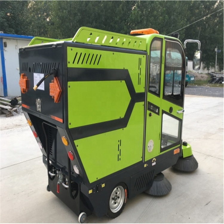 Factory price High Efficiency street Sweeper Truck Car tow road sweeper