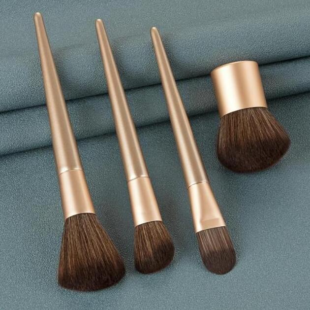 4pcs Luxury Rose Gold New Popular High Quality Best Private Label Logo Makeup Brush Sets Wholesale Kabuki Brush