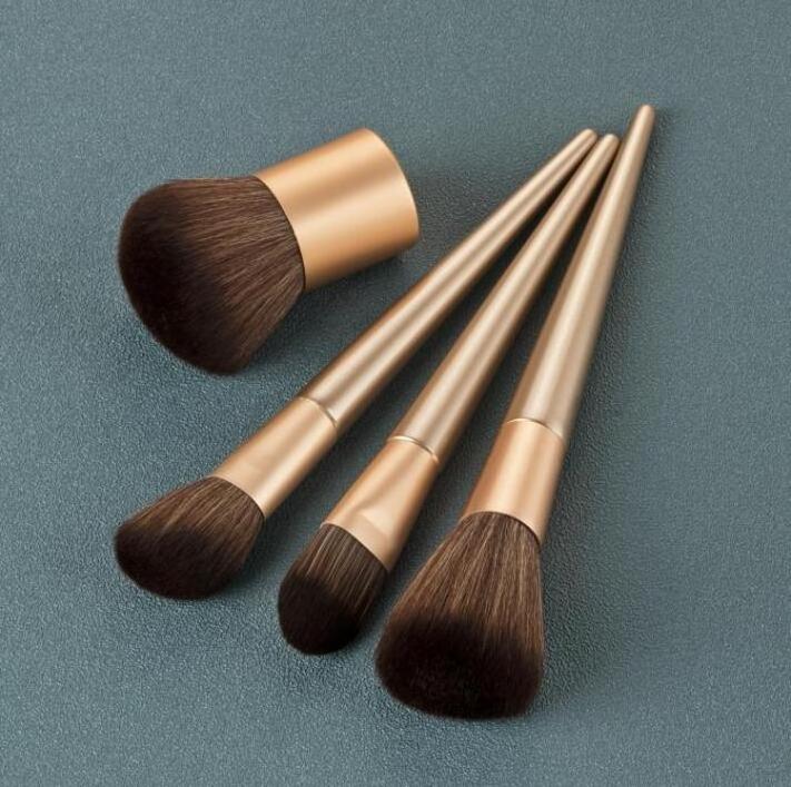 4pcs Luxury Rose Gold New Popular High Quality Best Private Label Logo Makeup Brush Sets Wholesale Kabuki Brush