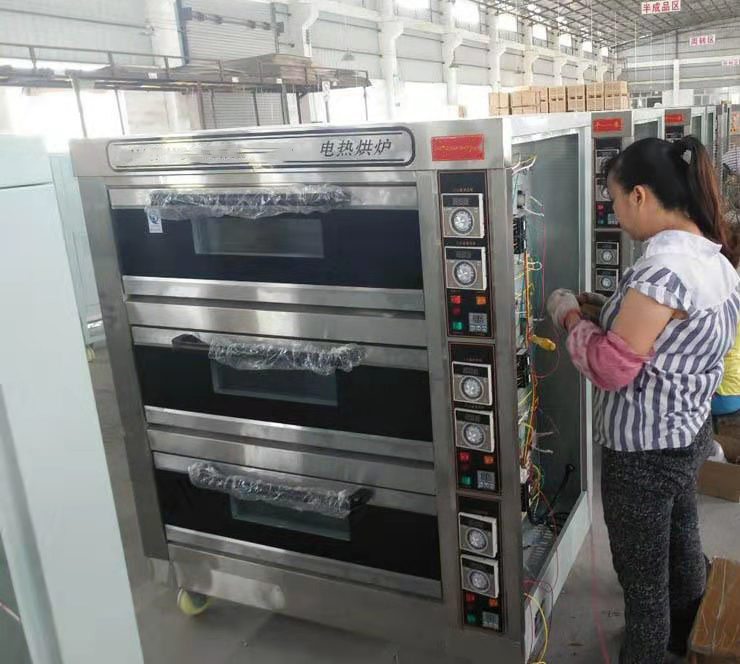 Small Electric Cake Bread Baking Oven Commercial Manufacturer