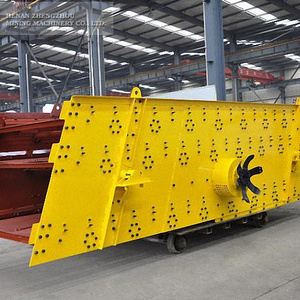 Mining Equipment Vibrating Screen for Gold Sand Rock Crusher Plant