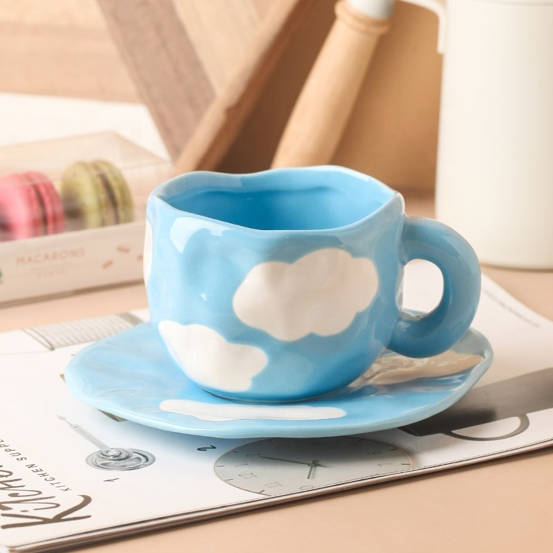 Creative Girl Ceramic Coffee Cup And Saucer Heart Retro Hand Pinch Office Drinking Cups Large 300ml Hot Tea Mug