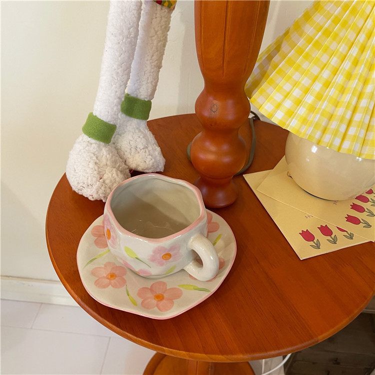 Afternoon Tea & Coffee Creative Girl Heart Retro Hand Pinch Pink Striped Plaid Ceramic Coffee Cup and Saucer set